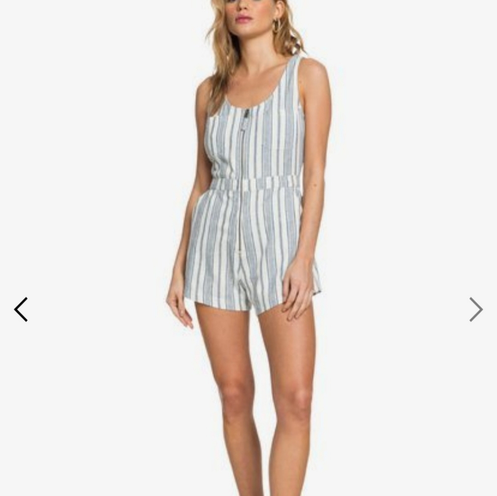 NWT Roxy Roll Up Your Sleeve Romper
